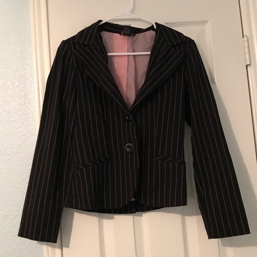 Juniors Black and Pink Blazer